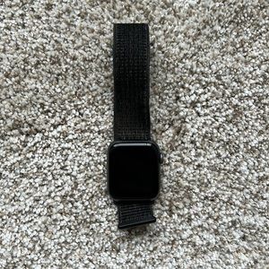 Apple Watch Series 3 & Charging Cord